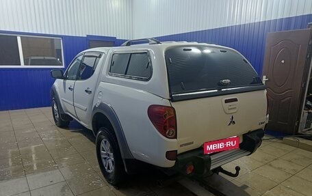 Mitsubishi L200 IV рестайлинг, 2012 год, 1 150 000 рублей, 24 фотография