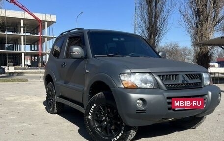 Mitsubishi Pajero III рестайлинг, 2004 год, 1 500 000 рублей, 2 фотография