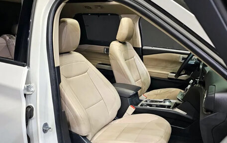 Ford Explorer VI, 2022 год, 2 905 000 рублей, 9 фотография