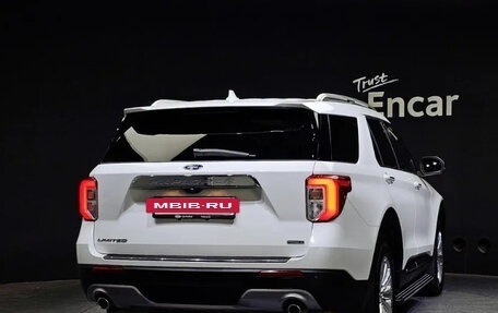Ford Explorer VI, 2022 год, 2 905 000 рублей, 4 фотография
