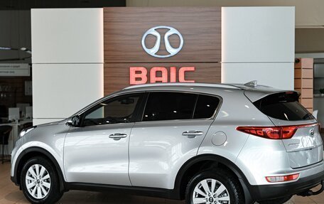 KIA Sportage IV рестайлинг, 2018 год, 1 745 000 рублей, 4 фотография