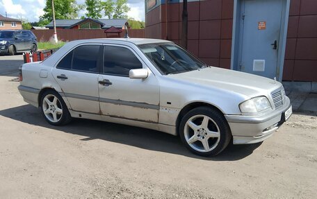 Mercedes-Benz C-Класс, 2000 год, 270 000 рублей, 1 фотография