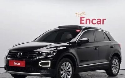 Volkswagen T-Roc I, 2022 год, 1 350 000 рублей, 1 фотография