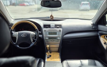 Toyota Camry, 2006 год, 1 100 000 рублей, 10 фотография
