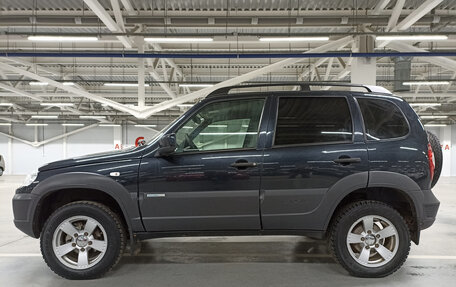 Chevrolet Niva I рестайлинг, 2015 год, 477 750 рублей, 8 фотография