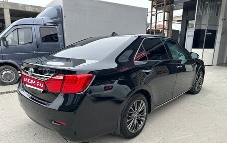 Toyota Camry, 2013 год, 1 580 000 рублей, 4 фотография