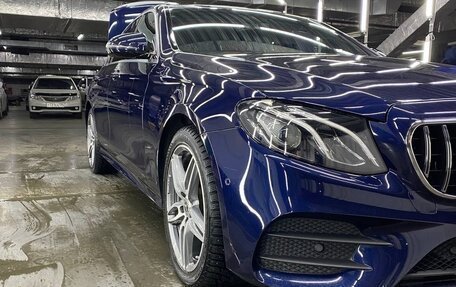 Mercedes-Benz E-Класс, 2018 год, 4 000 000 рублей, 3 фотография