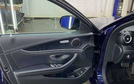 Mercedes-Benz E-Класс, 2018 год, 4 000 000 рублей, 13 фотография