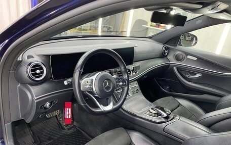 Mercedes-Benz E-Класс, 2018 год, 4 000 000 рублей, 14 фотография