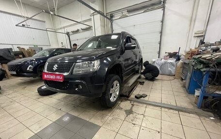 Suzuki Grand Vitara, 2010 год, 1 000 000 рублей, 3 фотография
