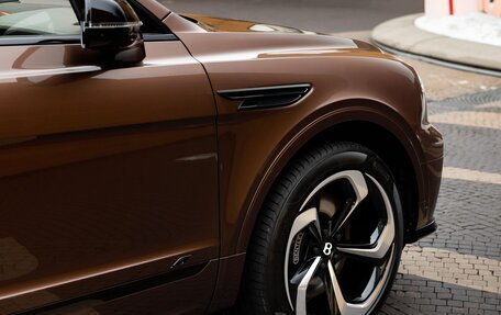 Bentley Bentayga I, 2024 год, 52 000 000 рублей, 8 фотография