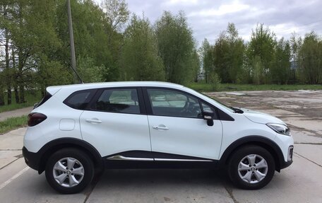 Renault Kaptur I рестайлинг, 2020 год, 1 600 000 рублей, 3 фотография