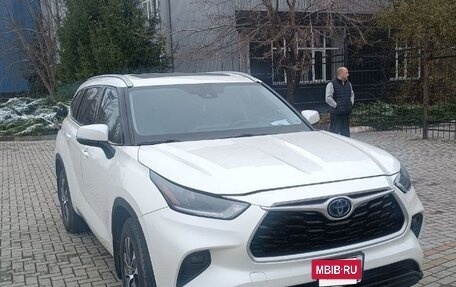 Toyota Highlander, 2020 год, 4 100 000 рублей, 2 фотография