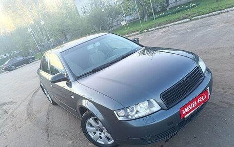 Audi A4, 2003 год, 900 000 рублей, 15 фотография