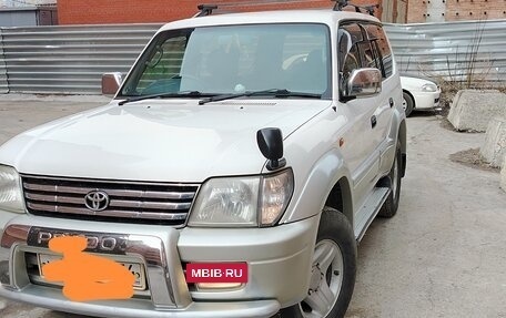 Toyota Land Cruiser Prado 90 рестайлинг, 2000 год, 1 450 000 рублей, 3 фотография