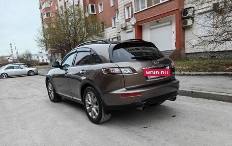 Infiniti FX I, 2007 год, 1 180 000 рублей, 33 фотография