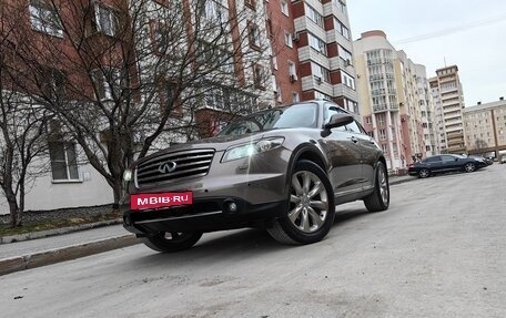 Infiniti FX I, 2007 год, 1 180 000 рублей, 24 фотография