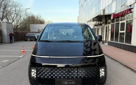 Hyundai Staria, 2024 год, 7 500 000 рублей, 2 фотография