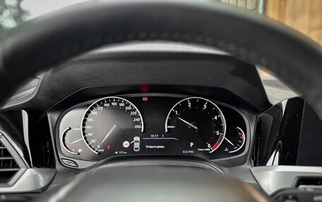 BMW 3 серия, 2019 год, 3 500 000 рублей, 15 фотография