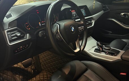 BMW 3 серия, 2019 год, 3 500 000 рублей, 21 фотография
