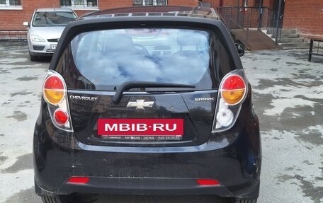 Chevrolet Spark III, 2012 год, 560 000 рублей, 3 фотография