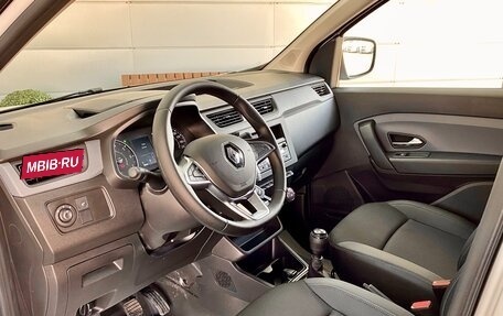 Renault Express, 2023 год, 2 990 000 рублей, 17 фотография