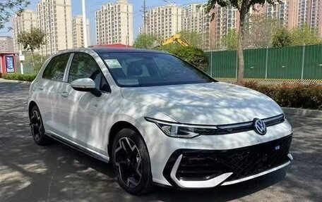 Volkswagen Golf VIII, 2025 год, 3 250 000 рублей, 3 фотография