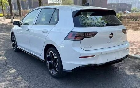 Volkswagen Golf VIII, 2025 год, 3 250 000 рублей, 4 фотография