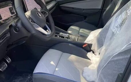 Volkswagen Golf VIII, 2025 год, 3 250 000 рублей, 7 фотография