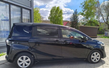 Toyota Sienta II, 2020 год, 1 570 000 рублей, 7 фотография