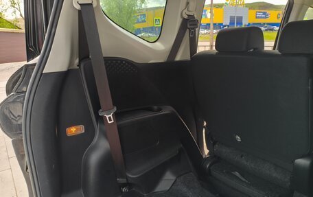 Toyota Sienta II, 2020 год, 1 570 000 рублей, 8 фотография