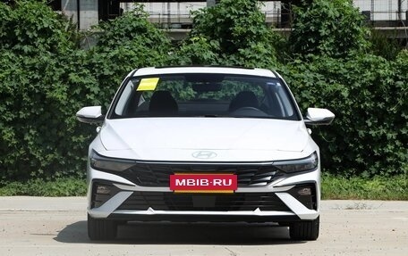 Hyundai Elantra, 2025 год, 2 000 000 рублей, 8 фотография