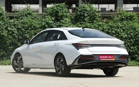 Hyundai Elantra, 2025 год, 2 000 000 рублей, 3 фотография