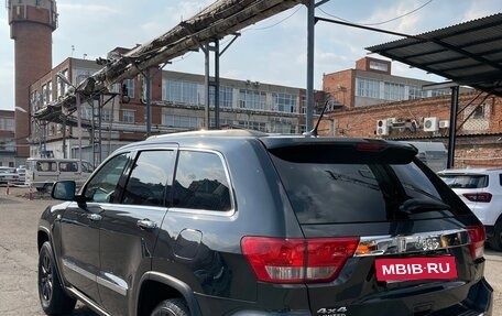 Jeep Grand Cherokee, 2011 год, 1 930 000 рублей, 3 фотография