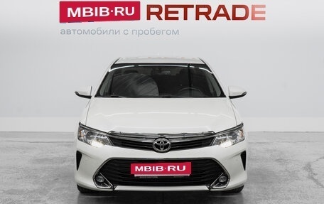 Toyota Camry, 2017 год, 2 207 000 рублей, 3 фотография