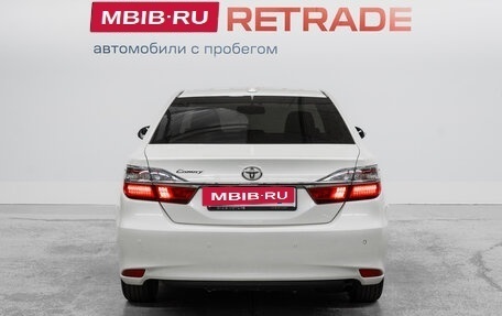 Toyota Camry, 2017 год, 2 207 000 рублей, 7 фотография