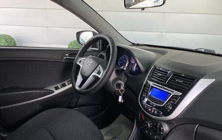 Hyundai Solaris II рестайлинг, 2013 год, 809 000 рублей, 12 фотография