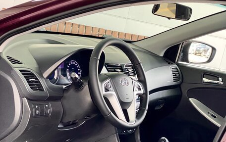 Hyundai Solaris II рестайлинг, 2013 год, 809 000 рублей, 10 фотография