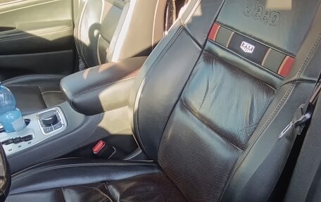 Jeep Grand Cherokee, 2011 год, 1 620 000 рублей, 10 фотография