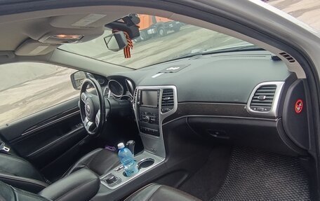 Jeep Grand Cherokee, 2011 год, 1 620 000 рублей, 23 фотография