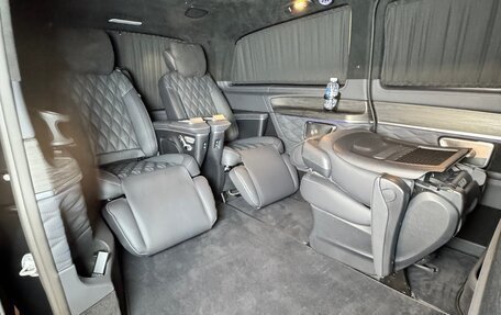 Mercedes-Benz V-Класс, 2024 год, 19 900 000 рублей, 7 фотография