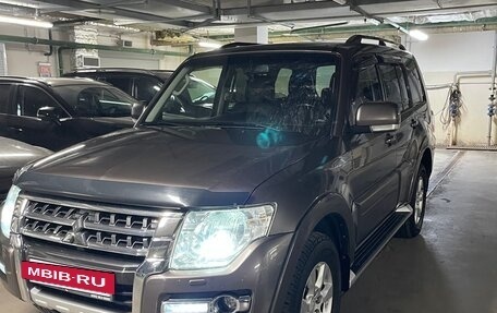 Mitsubishi Pajero IV, 2014 год, 2 650 000 рублей, 7 фотография