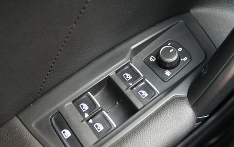 Volkswagen Tiguan II, 2017 год, 1 820 000 рублей, 16 фотография