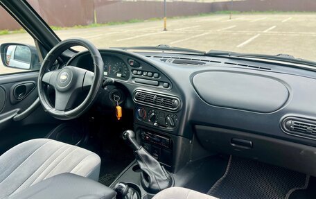 Chevrolet Niva I рестайлинг, 2016 год, 675 000 рублей, 3 фотография