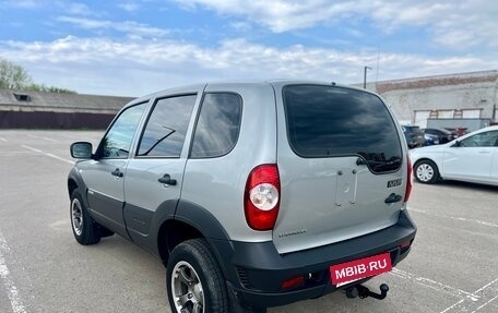 Chevrolet Niva I рестайлинг, 2016 год, 675 000 рублей, 4 фотография