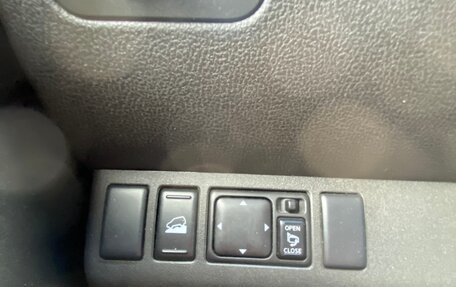 Nissan Pathfinder, 2007 год, 1 450 000 рублей, 13 фотография
