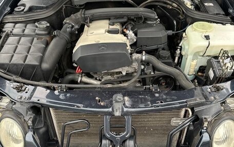 Mercedes-Benz CLK-Класс, 1998 год, 720 000 рублей, 17 фотография