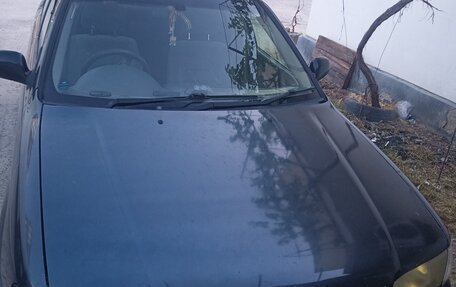 Nissan Sunny B15, 2000 год, 320 000 рублей, 2 фотография