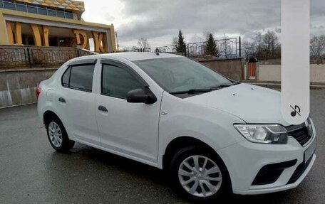 Renault Logan II, 2019 год, 650 000 рублей, 10 фотография