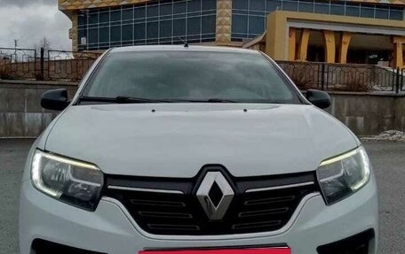 Renault Logan II, 2019 год, 650 000 рублей, 14 фотография